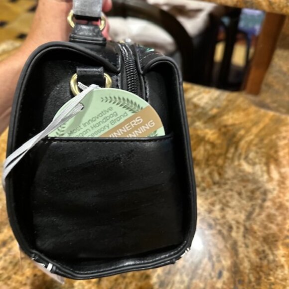 NWT Vendula's Purrlesque Club Hollis Bag - Picture 3 of 6